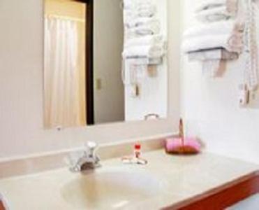 Westwood Inn & Suites - Kimball Kamer foto