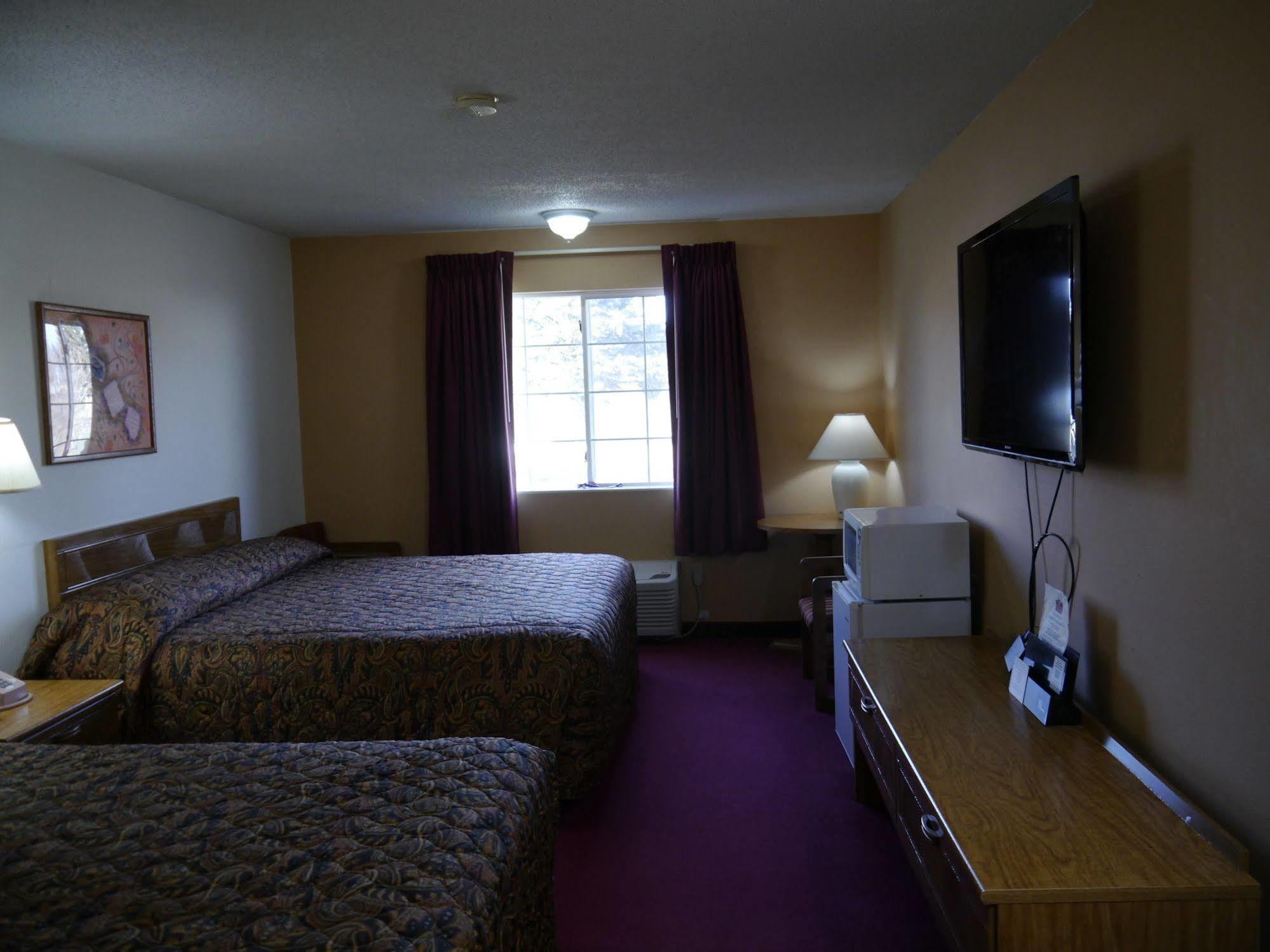 Westwood Inn & Suites - Kimball Buitenkant foto